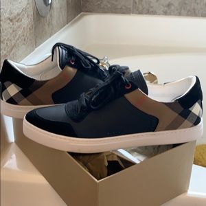 Men Burberry sneakers